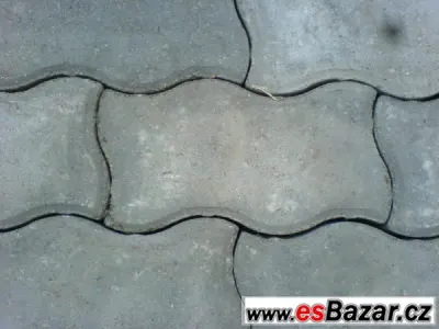 Zámková dlažba  Vlůnka