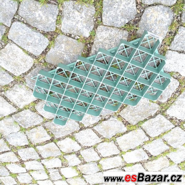 Zatravňovací dlaždice – fotografie 2