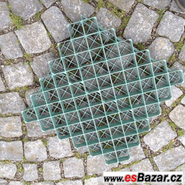 Zatravňovací dlaždice – fotografie 6