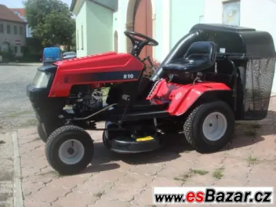 Zahradní traktůrek MTD B 10