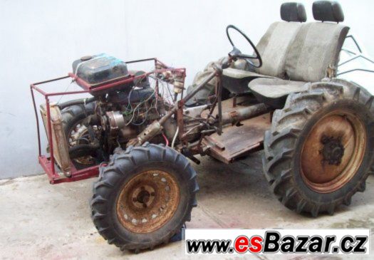 malotraktor – fotografie 1