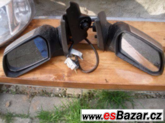 Ford Mondeo MK III  zrcátka, jednotka airbagů, přístrojovka – fotografie 4
