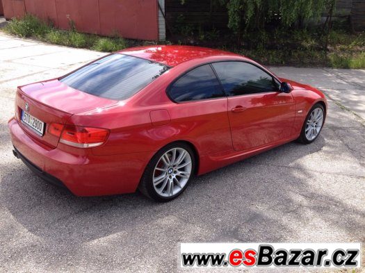 BMW e92 320d coupé 7/2007 FULL Mpaket – fotografie 3