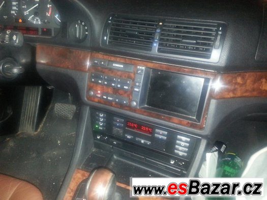 Všechny díly z BMW 528i touring E39 – fotografie 2