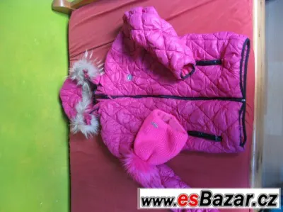 Dámská luxusní bunda s kapucí s kožíškem, vel. 38
