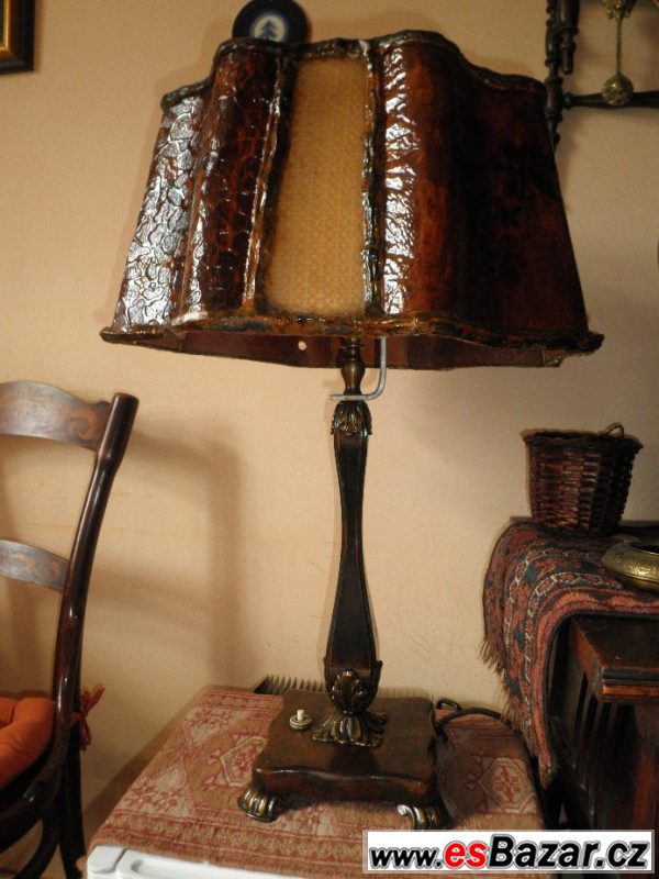 Starožitná stolní lampa – fotografie 1