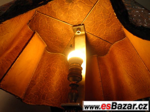 Starožitná stolní lampa – fotografie 2