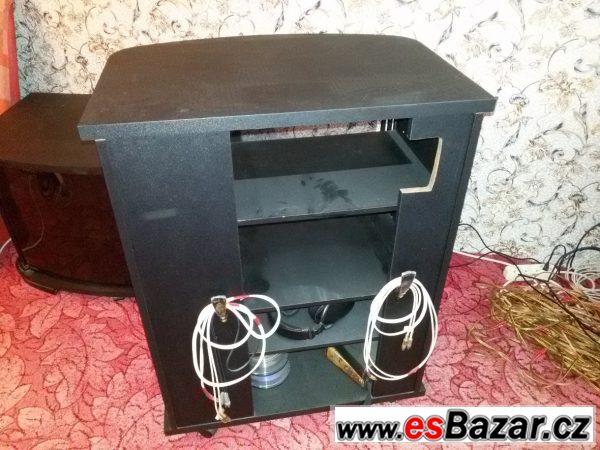 TV / Hifi skříňky (černé barvy) – fotografie 4