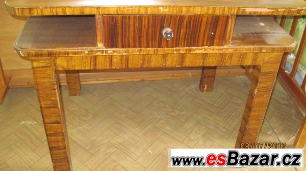 Starý nábytek ze 60tých let – fotografie 6