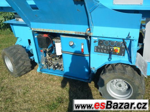 Pracovní vysokozdvižná plošina Genie GS 3268 RT – fotografie 4