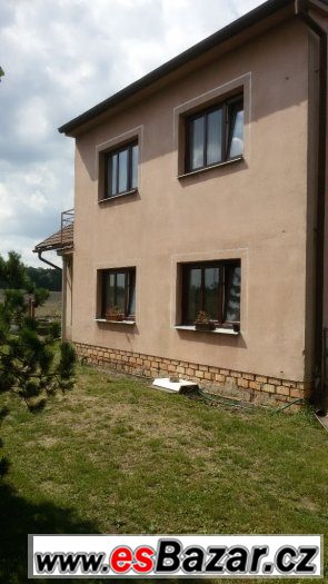 Rodinný dům se zahradou - Valy – fotografie 2