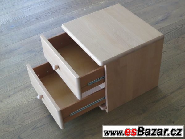 Noční stolky z masivního buku – fotografie 3