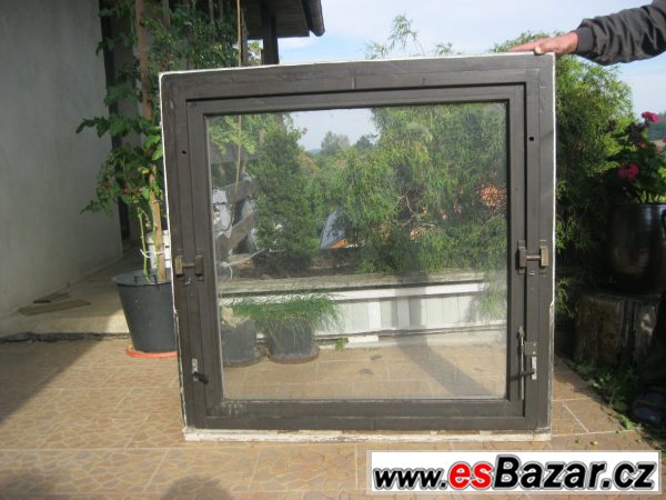 Okna 2x 148x148, 1x 118x118 – fotografie 1