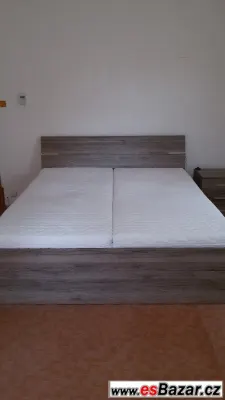 Manželská postel 180x200cm