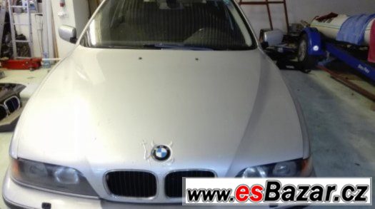 e39 predni kapota – fotografie 3