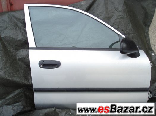 Přední, zadní dveře Mitsubishi Carisma – fotografie 4