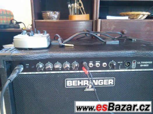 Basové kombo 180 W Behringer – fotografie 3