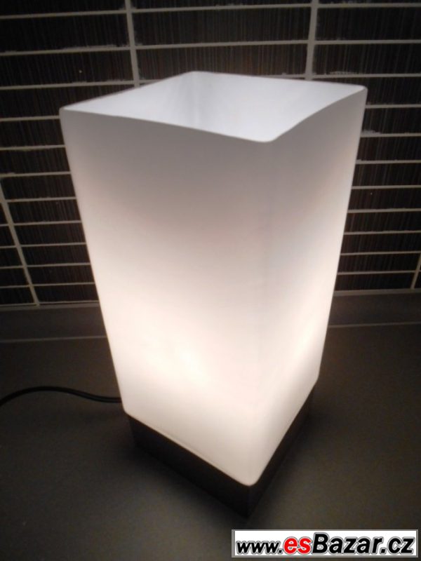 Stolní dotyková lampa – fotografie 2