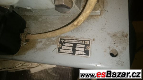 Nepoužitou vývěvu RV 5/2A – fotografie 1