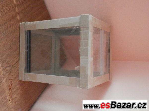 Strašilkovník 30x30x40cm, nový – fotografie 1