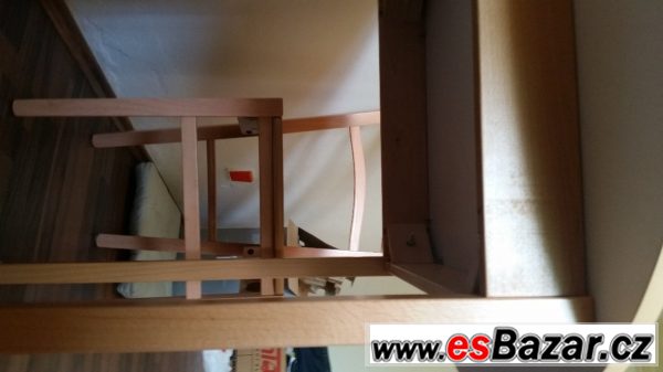 kulatý stůl, 2 židle a 2 ubrusy – fotografie 3