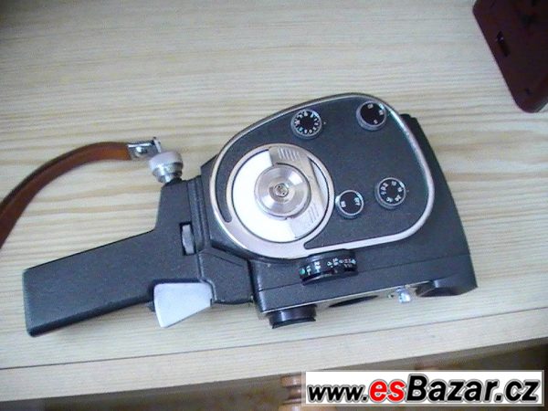 Stará film. kamera – fotografie 3