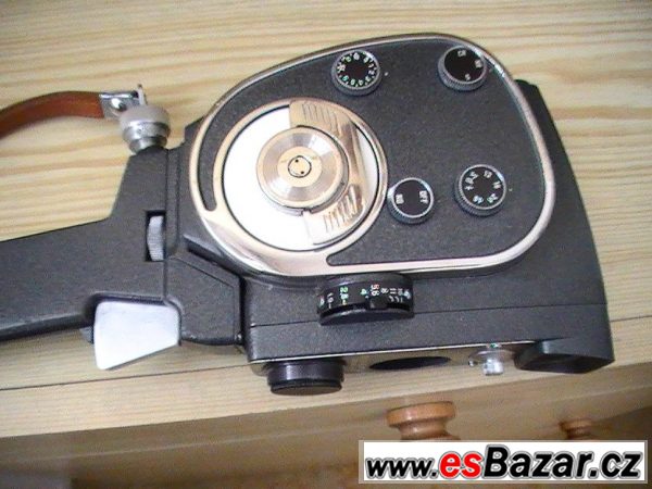Stará film. kamera – fotografie 4