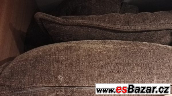 Rozkládací pohovka pro 2 osoby – fotografie 3
