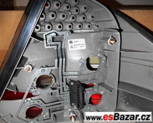 Mercedes S-Classe - zadní lampy – fotografie 5