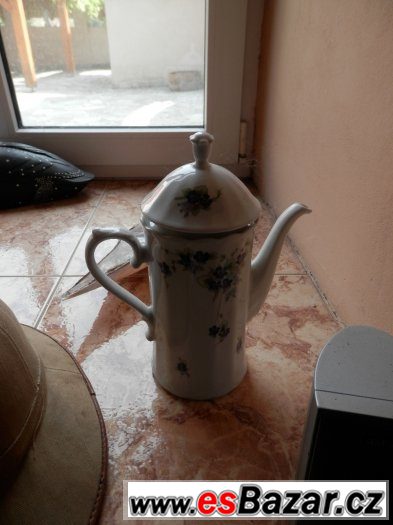 Porcelánová konévka malovaná. značená Bavaria – fotografie 3
