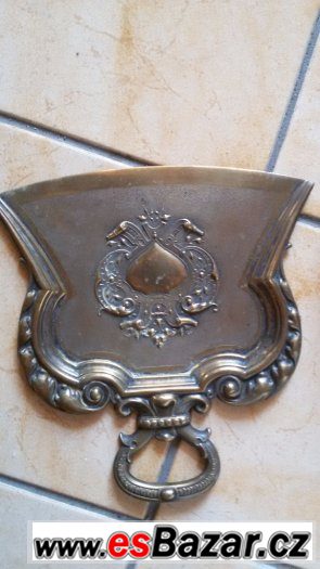 starožitný smetáček s lopatkou ke krbu – fotografie 4