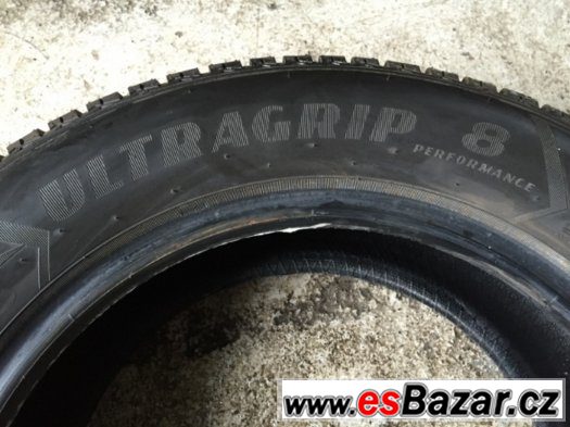 1kus Goodyear Ultragrip 8 2015/60R16 98H – fotografie 3