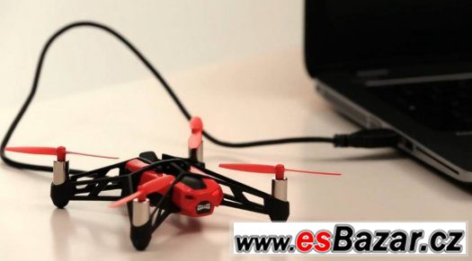 Létající dron s foťákem s ovládáním na mobilu – fotografie 3