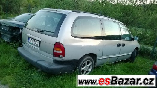 Chrysler Grand Voyager 2,5 TD – fotografie 2