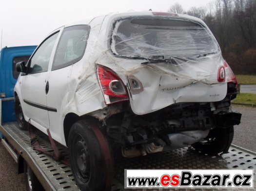 Koupím na Renault Twingo od roku 2012 kompletní zadek – fotografie 1