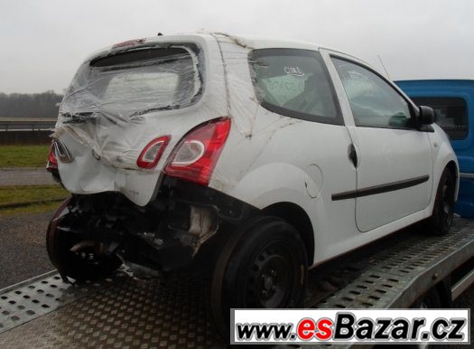 Renault Twingo 1,2i 55kW - rok 2012, najeto 23 000 km – fotografie 3