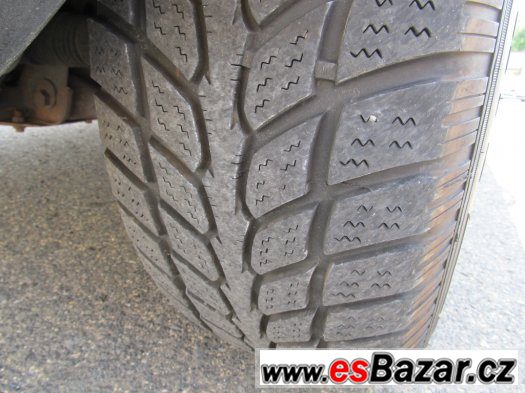 Land Rover 3TDV 6HSE ČR 1.maj – fotografie 3