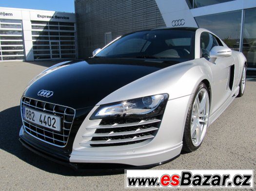 R8 4.2R-tronic ČR serviska najeto 13172km – fotografie 1