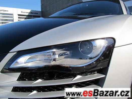 R8 4.2R-tronic ČR serviska najeto 13172km – fotografie 5