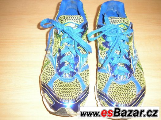 Botasky zn.Mizuno – fotografie 2