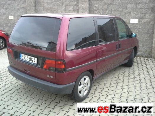 Peugeot 806 2.0i – fotografie 2