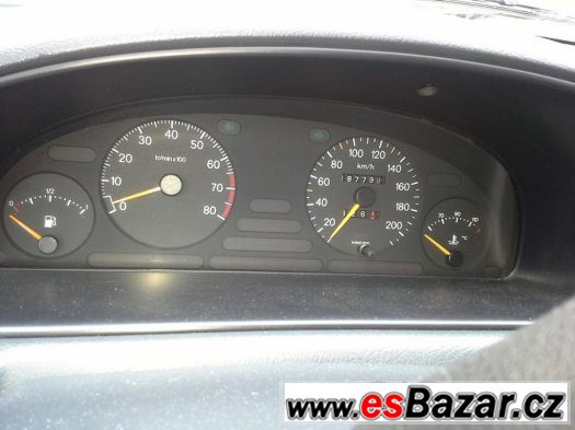 Peugeot 806 2.0i – fotografie 4