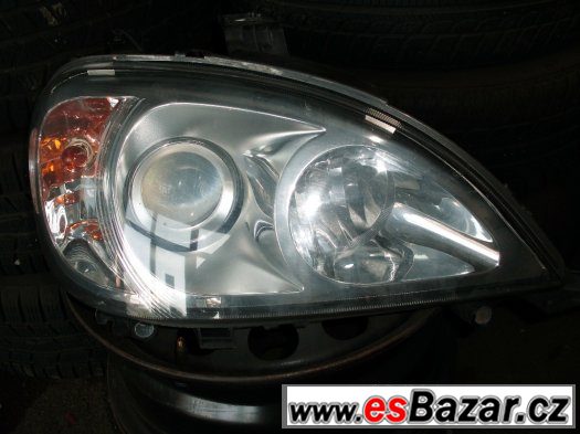 Přední světlo na Mercedes ML 163 – fotografie 1