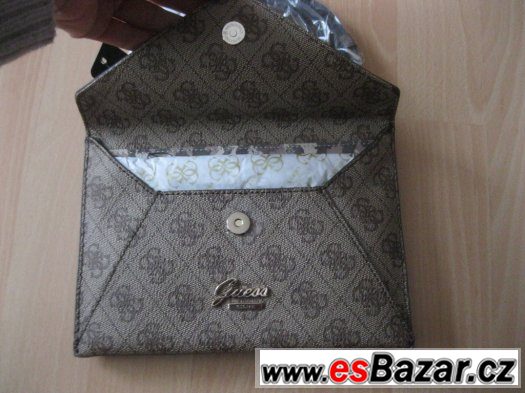 Guess crossbody kabelka a psaníčko v 1 – fotografie 2