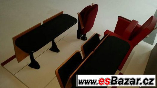 AUKCE - Soubor značkových design sedacích sestav. – fotografie 4