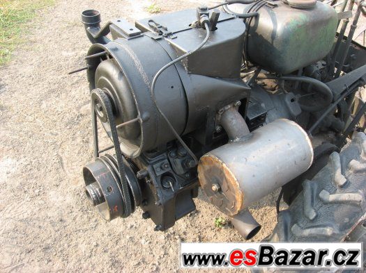 motor T4K10-12 – fotografie 1