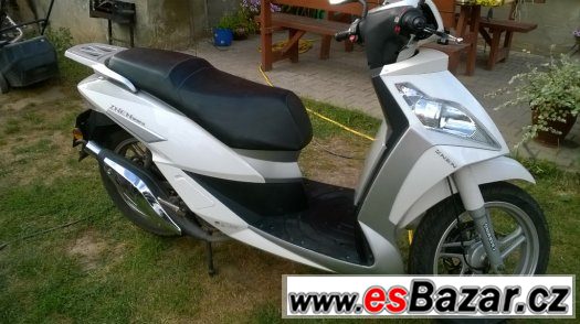Znen 125 ZOOM – fotografie 2