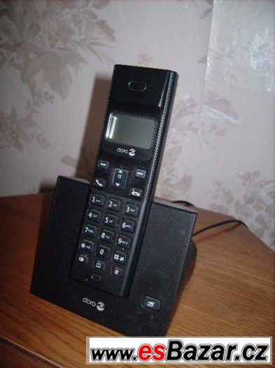 Bezdrátový stolní telefon : – fotografie 1