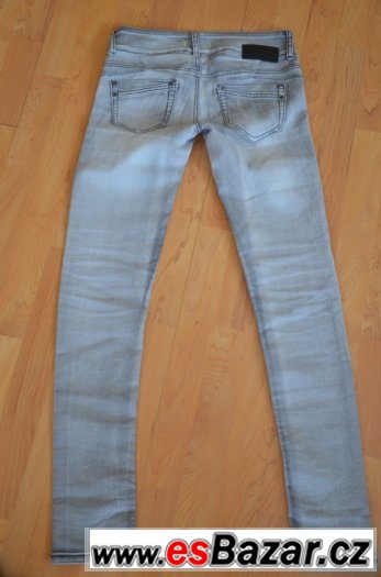 Tally Weijl Jeans vel. 38 – fotografie 4
