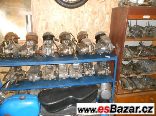 Prodám velké množství motoru,prevážne Čz 150. – fotografie 1